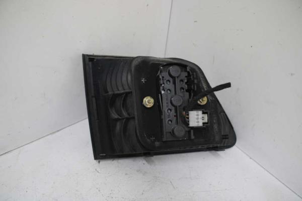 FEU ARRIERE DROIT FIAT STILO BREAK - Vue 2